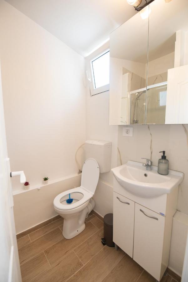 Central Bright Apartment Cluj-Napoca Luaran gambar